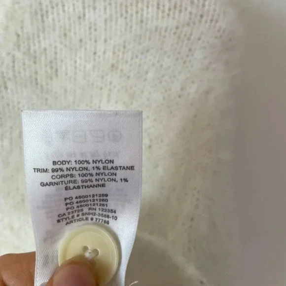 Aritzia Sunday Best Fuzzy Soft Cropped Effie Cardigan Short Sleeve White Small